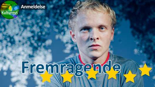 Anmeldelse af Derude, på Aarhus Teater